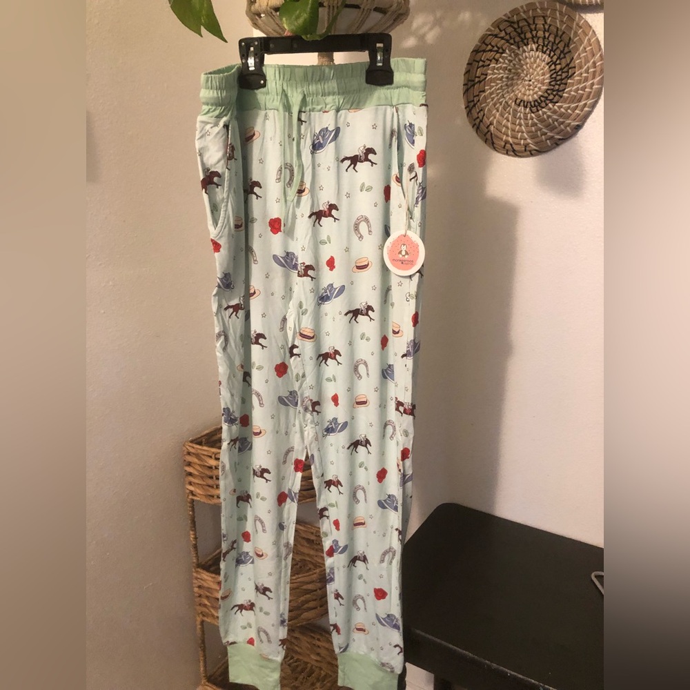 Monkeeroos Derby 🐎 Women’s PJs!